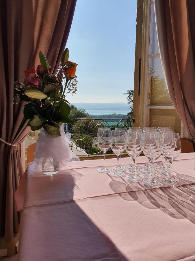 Onnens Hotel Restaurant Bellevue מראה חיצוני תמונה